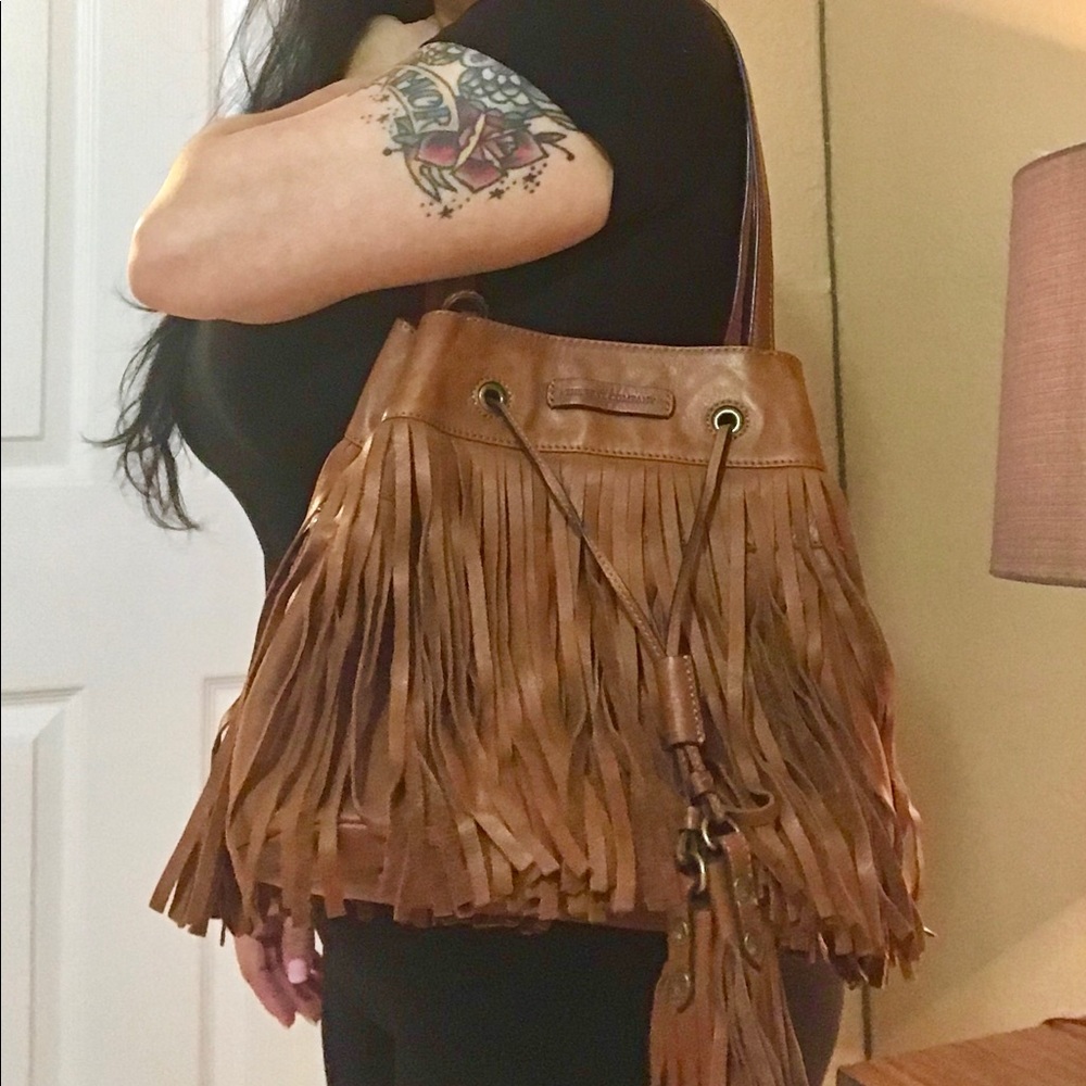 Frye Heidi fringe bucket bag